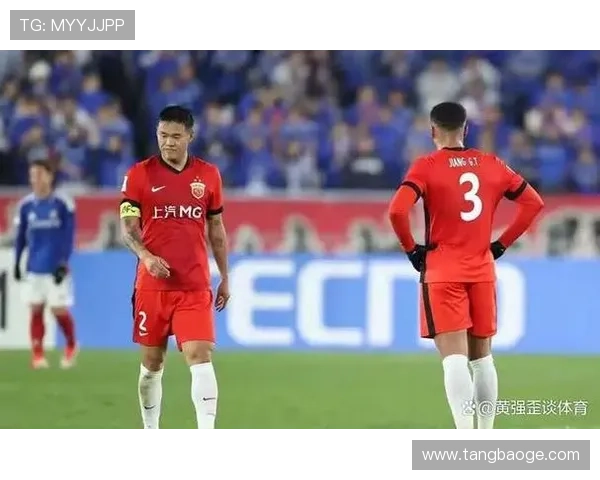 新赛季足坛风云再起豪门争冠格局引发球迷热议转会市场暗流涌动