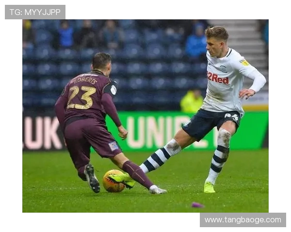 雷丁俱乐部迎来新阶段球队重建规划与赛季前景解析最新动向深度观察